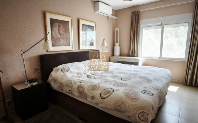 A beautiful semi-detached house with lovely sea views in Sierra Altea Golf.